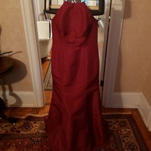 VIVIAN DIAMOND Burgandy Dress Size 12 style 2996